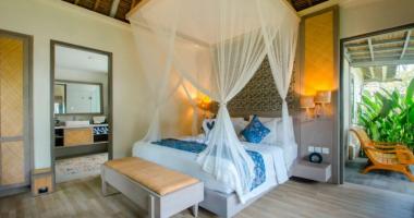 Premiere Garden Room